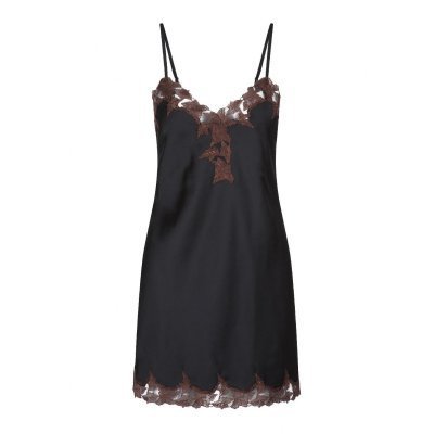 Satin nightie with lace